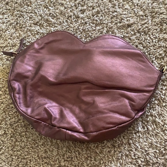 Makeup bag - Picture 2 of 2